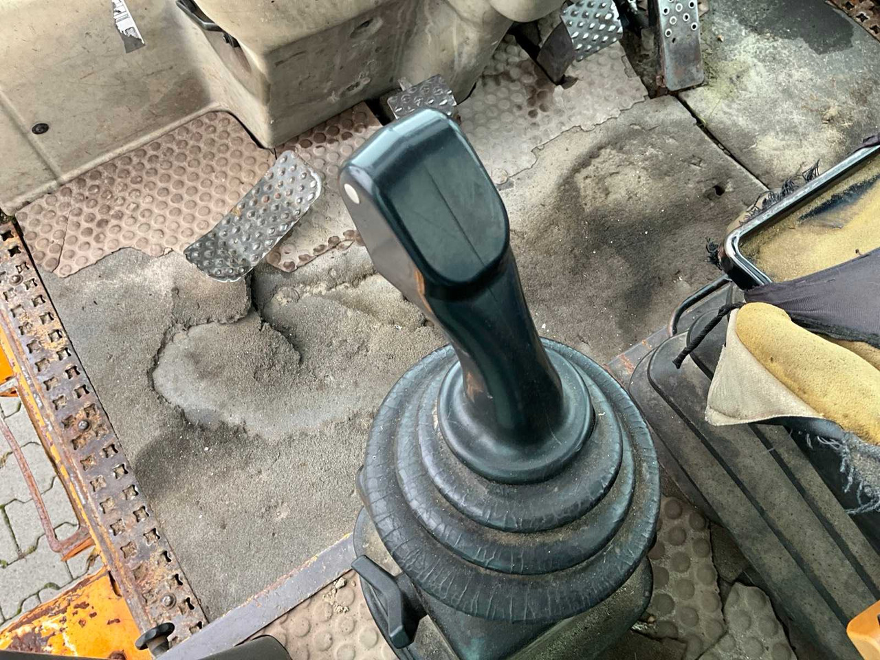 Колесен товарач Ahlmann AZ85t: снимка 16 Колесен товарач Ahlmann AZ85t: снимка 16