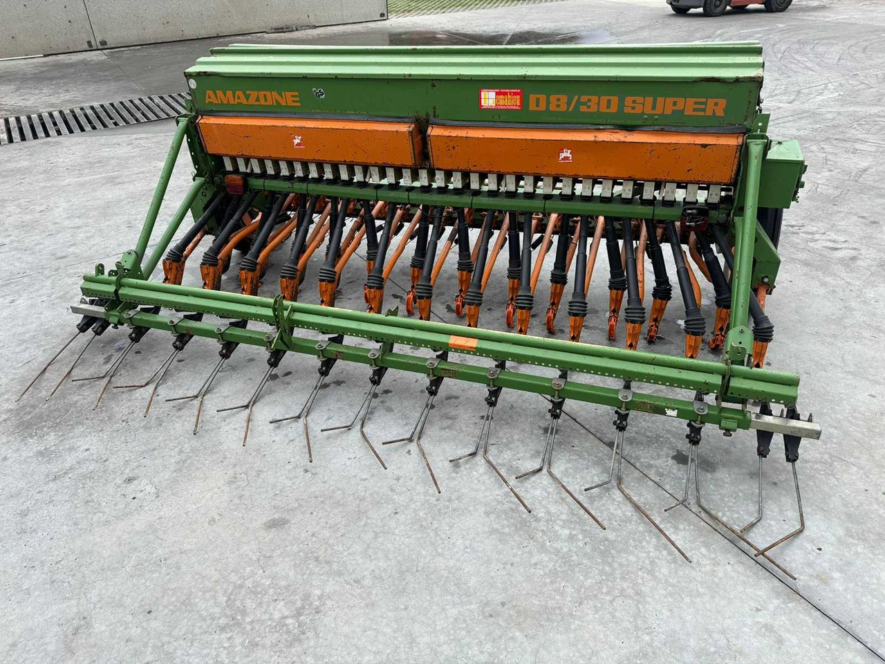 Amazone D8/30 SUPER - Прецизна сеялка: снимка 5 Amazone D8/30 SUPER - Прецизна сеялка: снимка 5