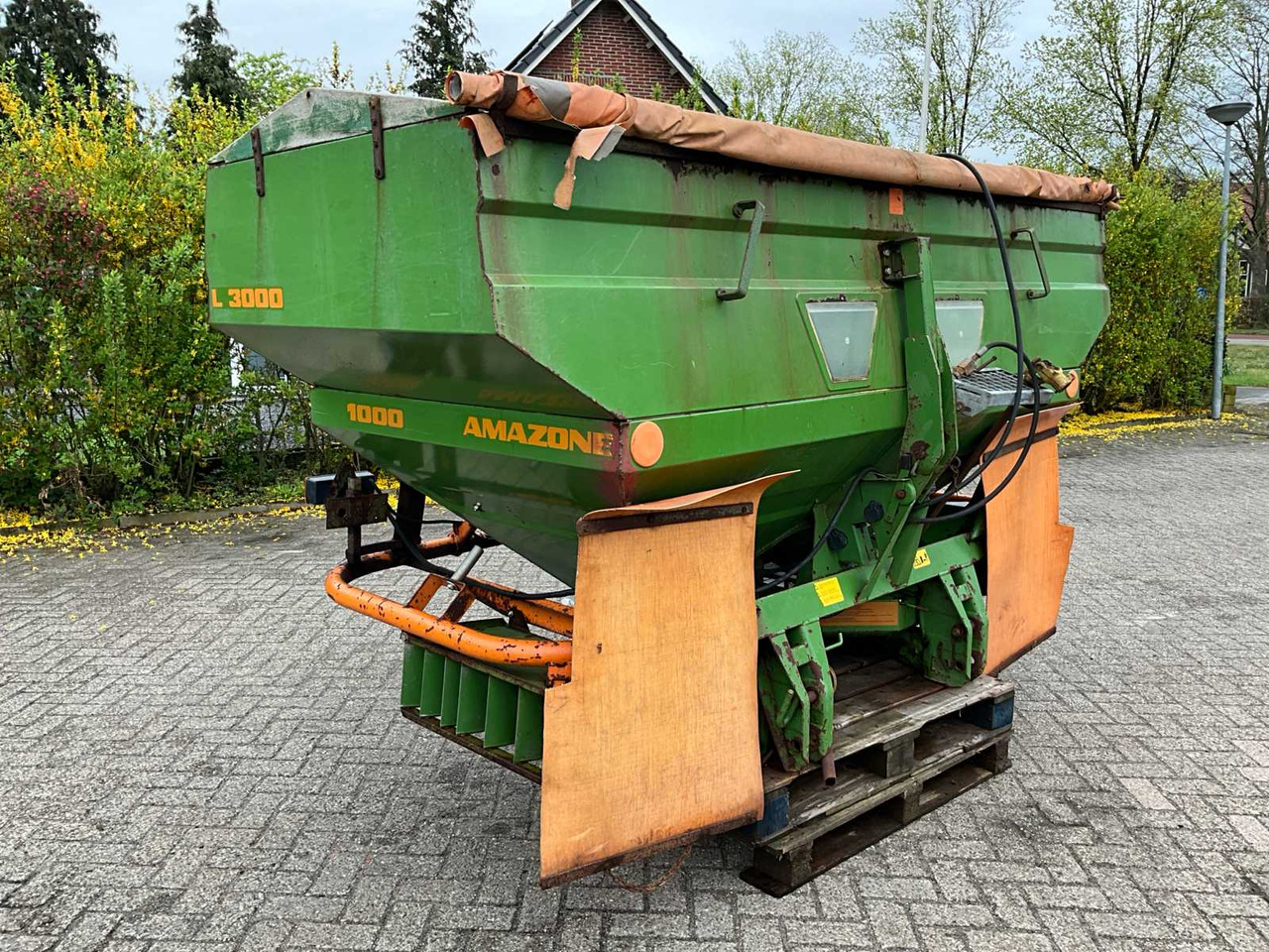 Amazone ZA-MI 1000 - Тороразпръсквачка: снимка 3 Amazone ZA-MI 1000 - Тороразпръсквачка: снимка 3