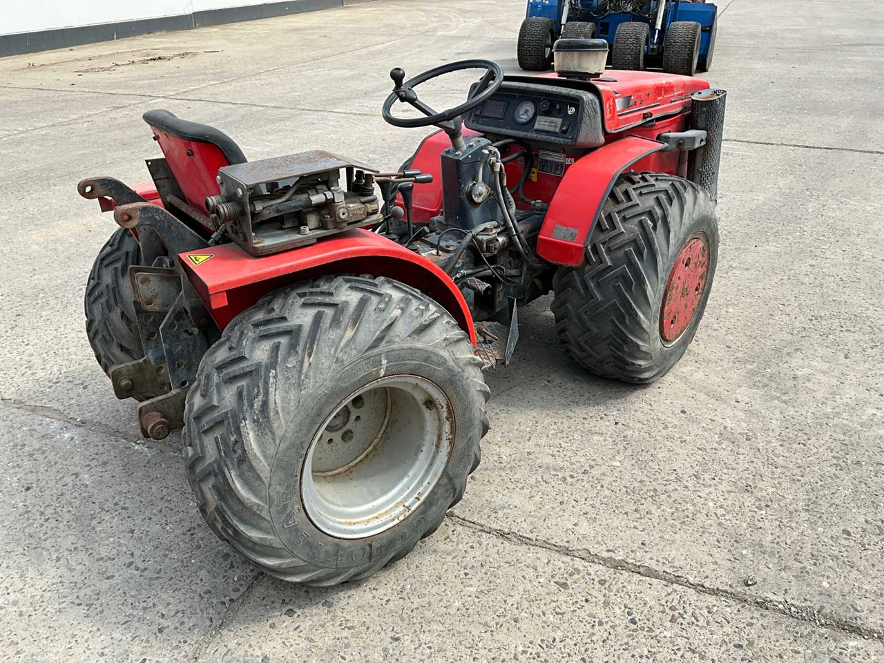 Antonio Carraro Supertigre 5500 - Трактор: снимка 5 Antonio Carraro Supertigre 5500 - Трактор: снимка 5