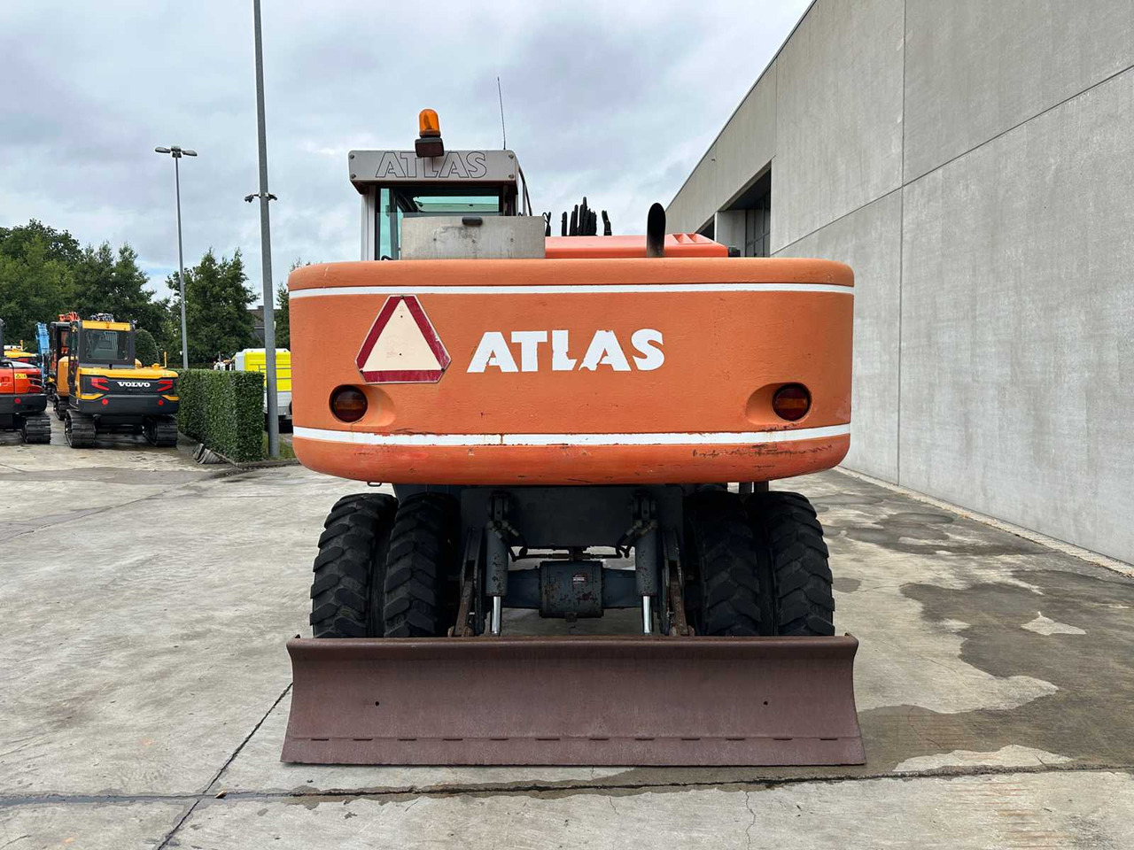 Atlas 1504M - Колесен багер: снимка 5 Atlas 1504M - Колесен багер: снимка 5
