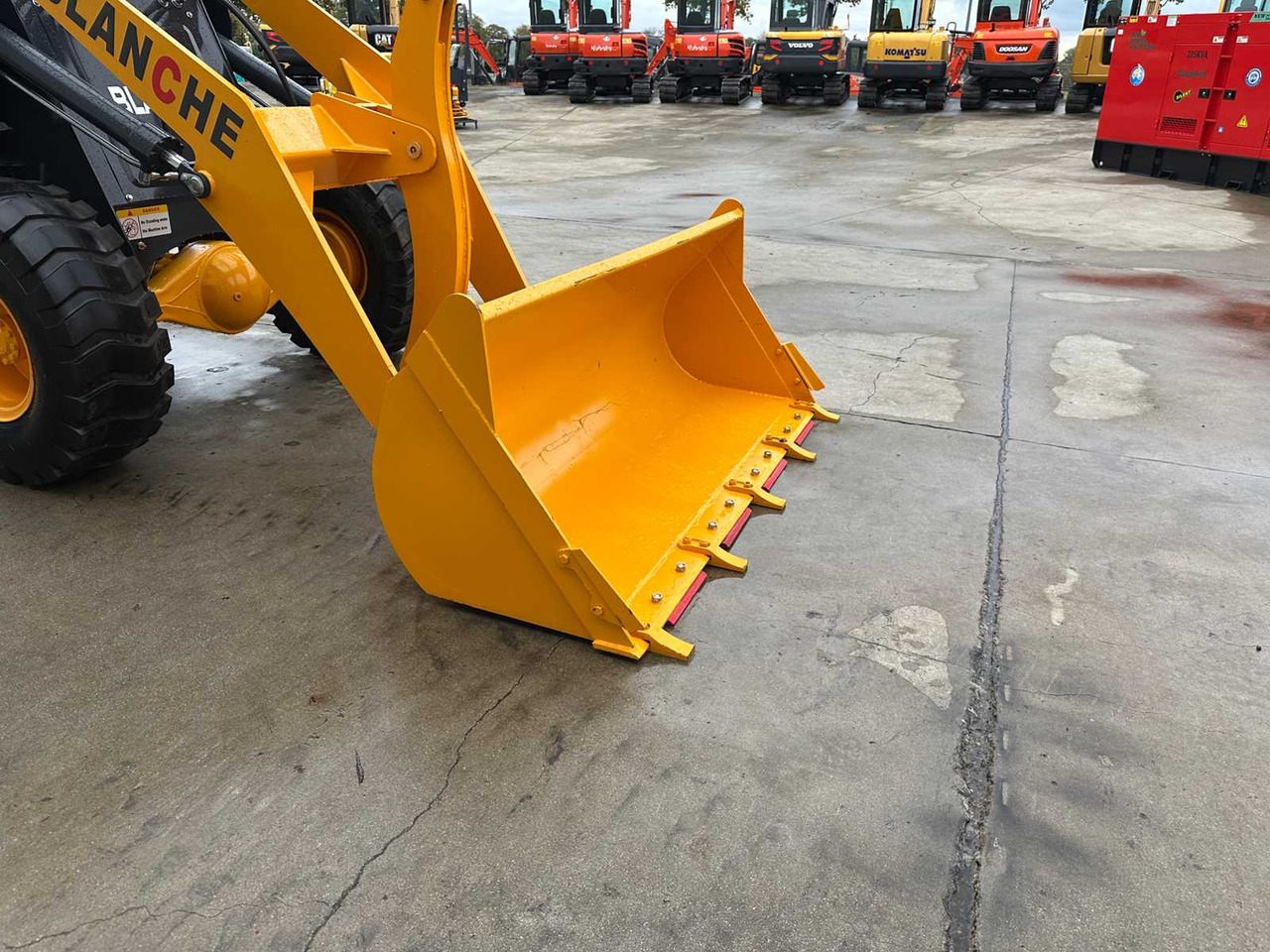 Колесен товарач BLANCHE - 2025 - TW36 - SHOVEL: снимка 10 Колесен товарач BLANCHE - 2025 - TW36 - SHOVEL: снимка 10