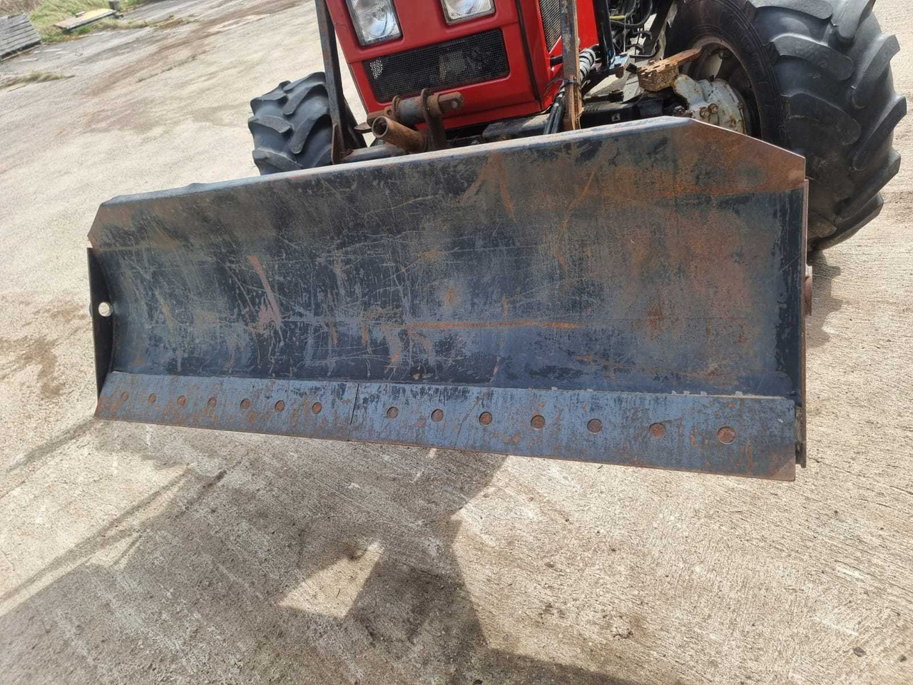 Belarus 1025.3 - Трактор: снимка 4 Belarus 1025.3 - Трактор: снимка 4