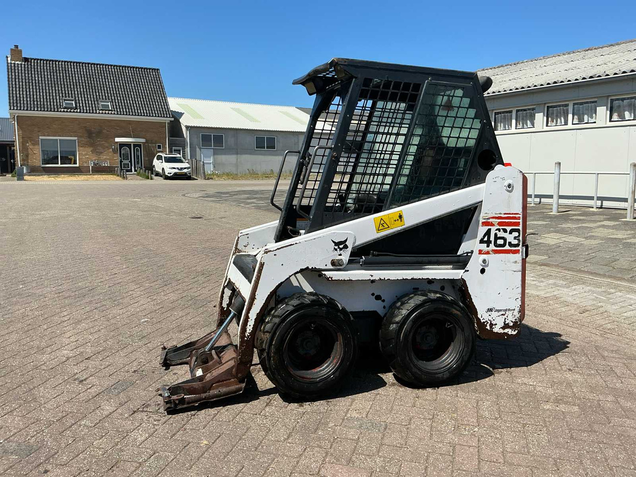Bobcat 463 - Мини челен товарач: снимка 1 Bobcat 463 - Мини челен товарач: снимка 1