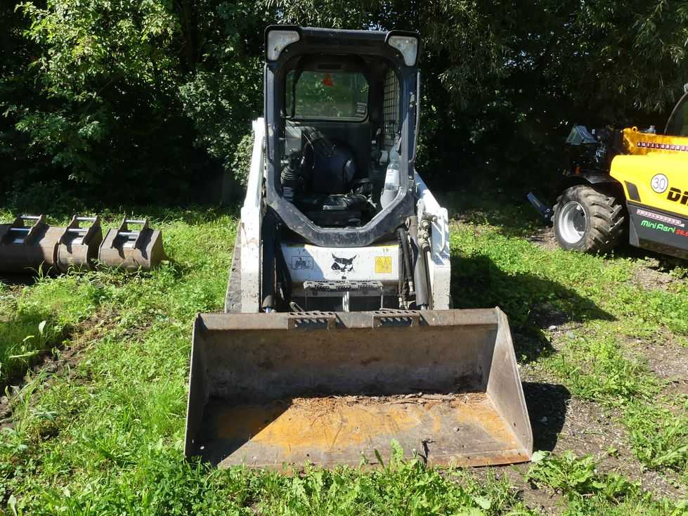 Bobcat T450 - Мини багер: снимка 4 Bobcat T450 - Мини багер: снимка 4
