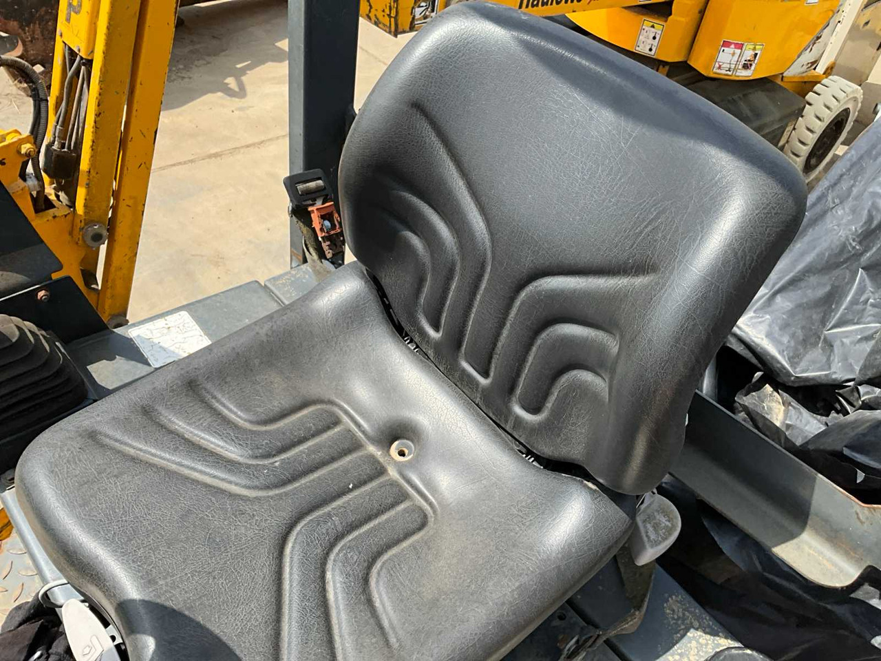 Bomag BW120 AD-3 - Пътен валяк: снимка 5 Bomag BW120 AD-3 - Пътен валяк: снимка 5