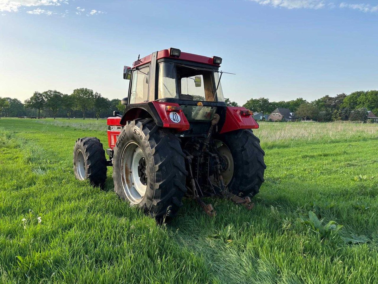 CASE INTERNATIONAL - 1988 - 1455 XL - ALL-WHEEL DRIVE FARM TRACTOR - Трактор: снимка 5 CASE INTERNATIONAL - 1988 - 1455 XL - ALL-WHEEL DRIVE FARM TRACTOR - Трактор: снимка 5