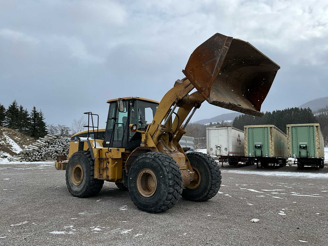 CAT 966G - Колесен товарач: снимка 4 CAT 966G - Колесен товарач: снимка 4
