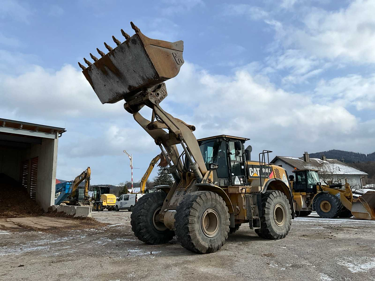 CAT 966K - Колесен товарач: снимка 2 CAT 966K - Колесен товарач: снимка 2