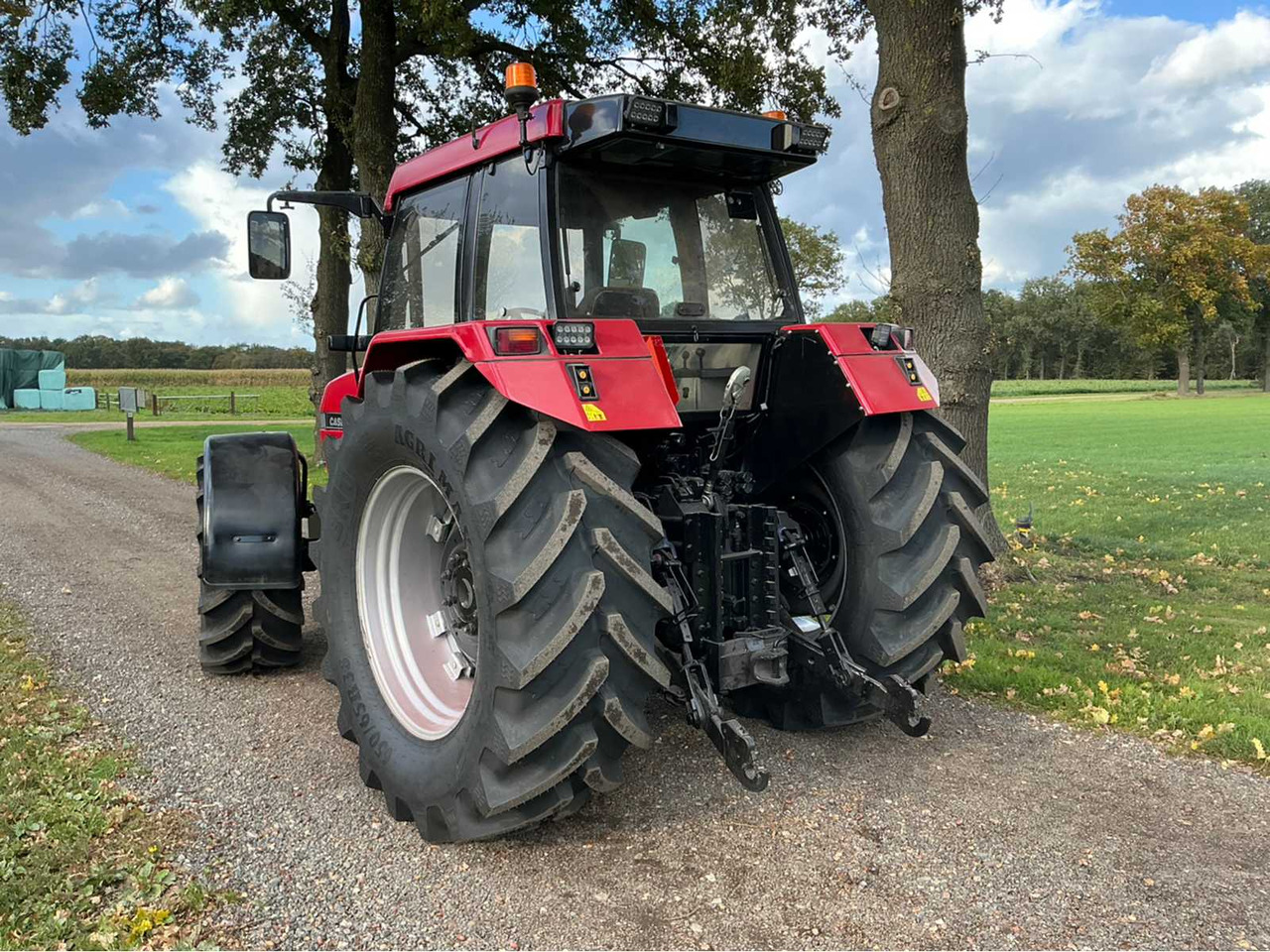 Case IH Maxxum 5150 - Трактор: снимка 3 Case IH Maxxum 5150 - Трактор: снимка 3