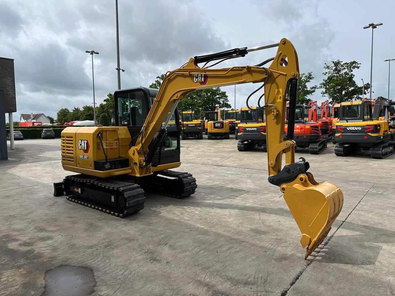Caterpillar 305.5E2 - Верижен багер: снимка 3 Caterpillar 305.5E2 - Верижен багер: снимка 3