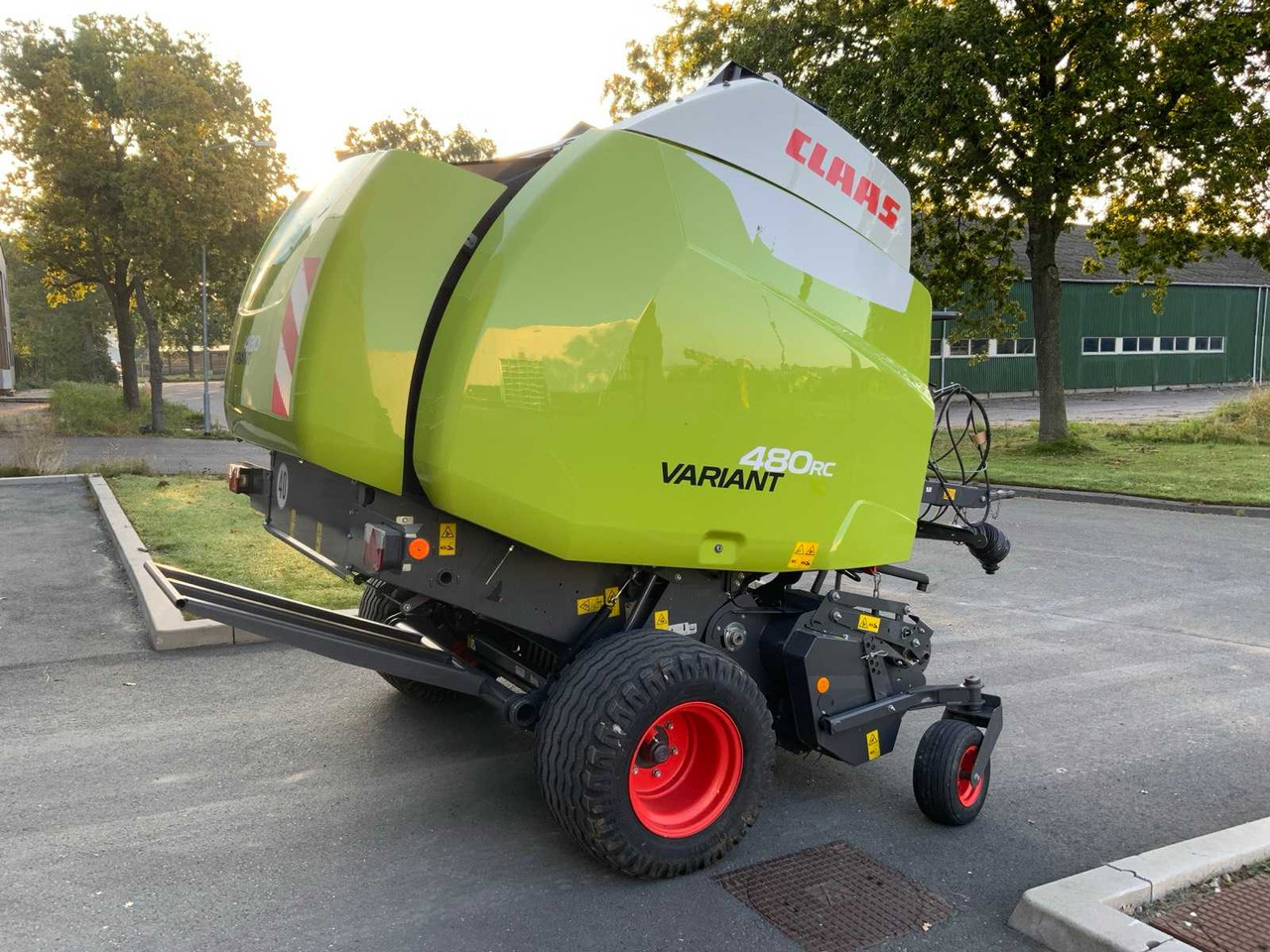 Claas 480 RC - Рулонна сламопреса: снимка 1 Claas 480 RC - Рулонна сламопреса: снимка 1