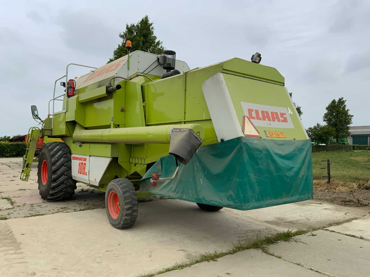 Claas Dominator 108 SL - Зърнокомбайн: снимка 3 Claas Dominator 108 SL - Зърнокомбайн: снимка 3