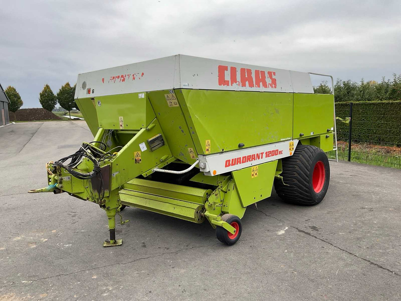 Claas Quadrant 1200 RC - Сламопреса за квадратни бали: снимка 3 Claas Quadrant 1200 RC - Сламопреса за квадратни бали: снимка 3