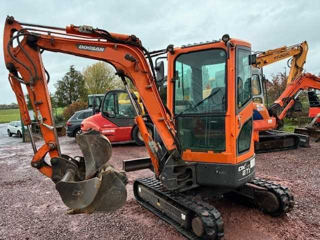 DOOSAN DX 27Z MINI CRAWLER EXCAVATOR 2.7 TON - Мини багер: снимка 5 DOOSAN DX 27Z MINI CRAWLER EXCAVATOR 2.7 TON - Мини багер: снимка 5