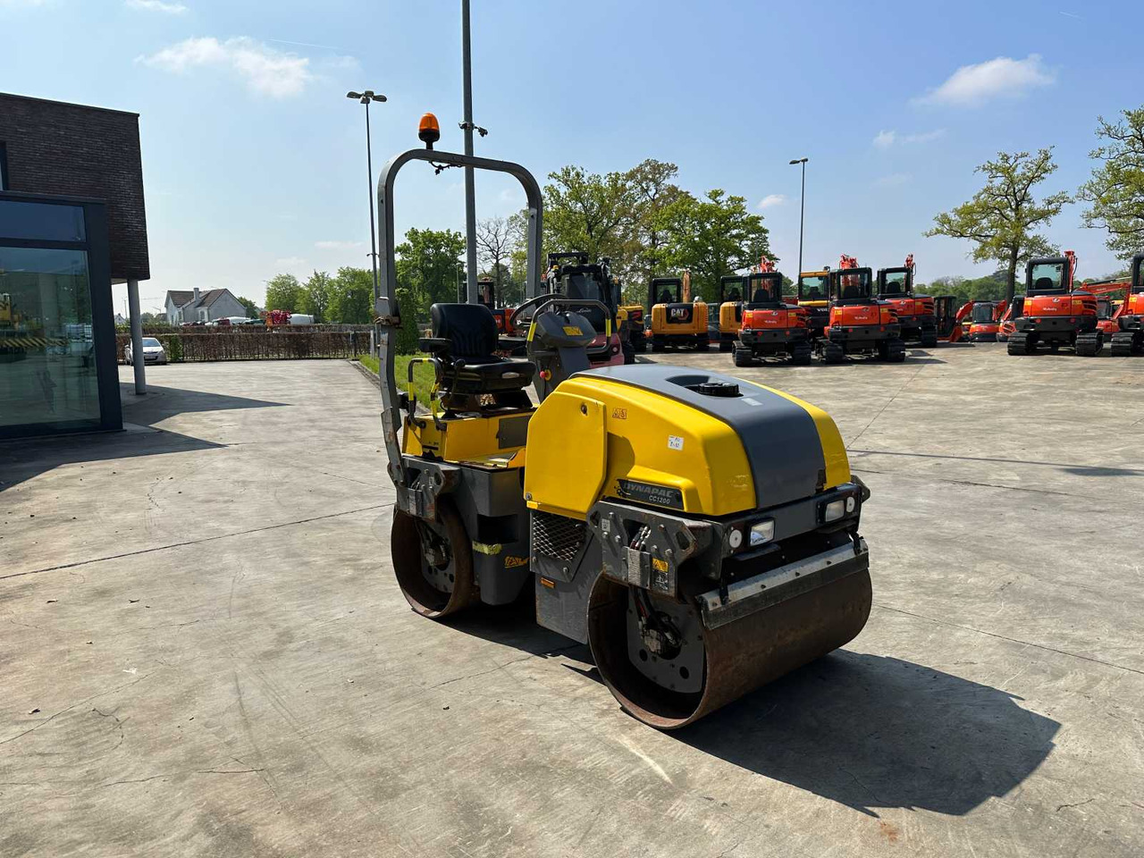DYNAPAC CC1200 CC1200 - Пътен валяк: снимка 3 DYNAPAC CC1200 CC1200 - Пътен валяк: снимка 3