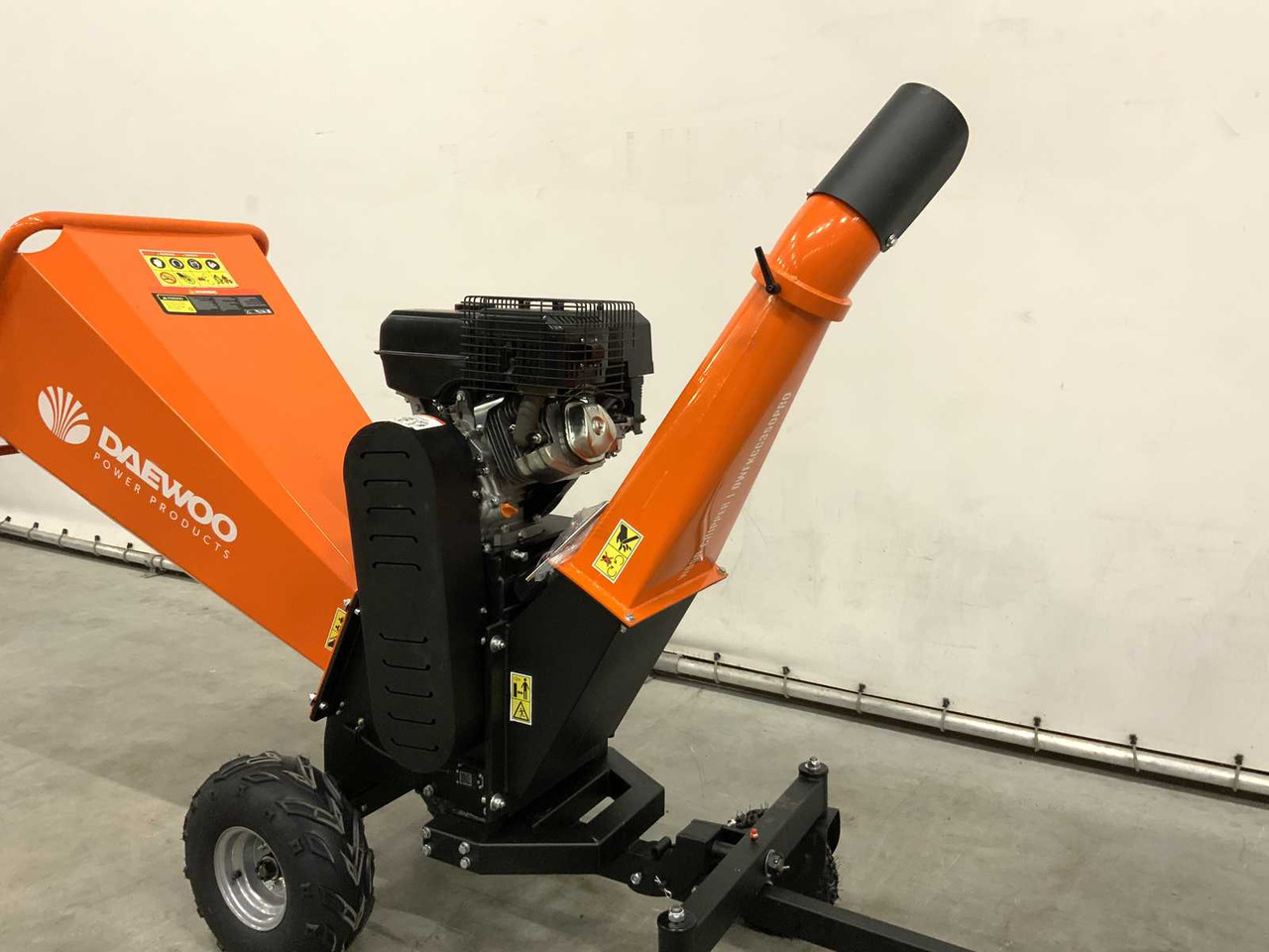 Daewoo DWFKCC350PRO - Дробилка за дървесина: снимка 4 Daewoo DWFKCC350PRO - Дробилка за дървесина: снимка 4