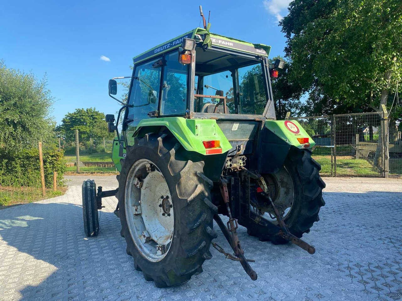 Deutz-Fahr DX3.50 - Трактор: снимка 5 Deutz-Fahr DX3.50 - Трактор: снимка 5