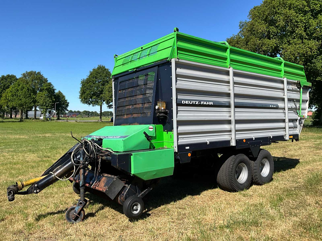 Deutz-Fahrenheit K 6.42 - Саморазтоварващо се ремарке: снимка 1 Deutz-Fahrenheit K 6.42 - Саморазтоварващо се ремарке: снимка 1