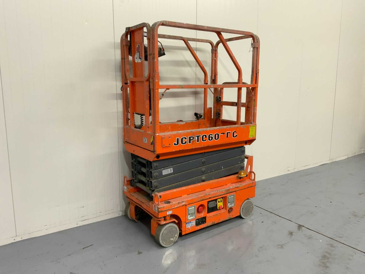 Dingli JCTP0607DCS - Работна площадка: снимка 1 Dingli JCTP0607DCS - Работна площадка: снимка 1