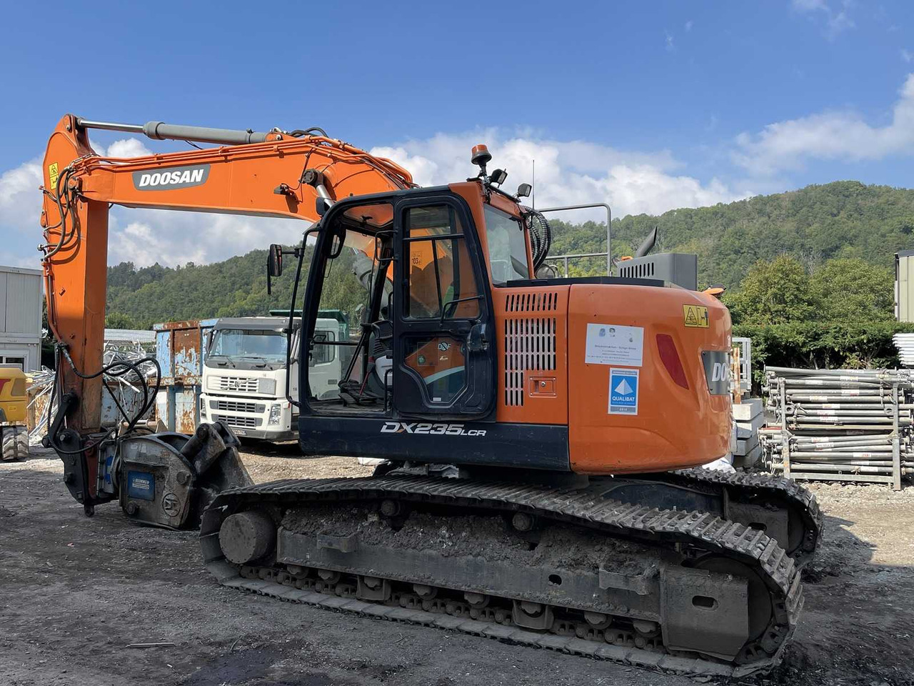 Doosan DX235LCR - Верижен багер: снимка 4 Doosan DX235LCR - Верижен багер: снимка 4