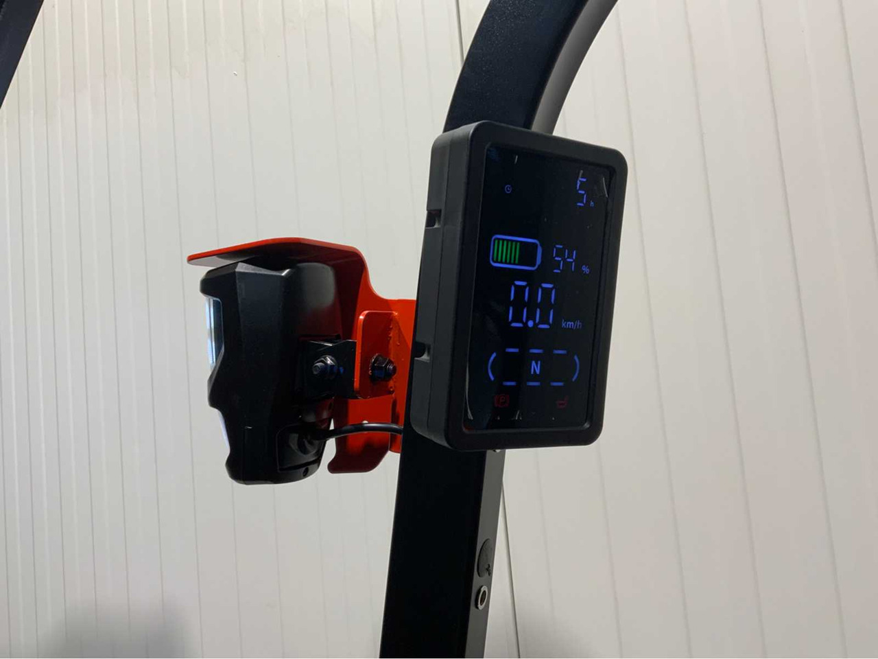 Мотокар EP 3500KG LIFTING CAPACITY- 4.8 METER PLYWOOD, FREE-LIFT, SIDE-SHIFT FORKLIFT: снимка 13 Мотокар EP 3500KG LIFTING CAPACITY- 4.8 METER PLYWOOD, FREE-LIFT, SIDE-SHIFT FORKLIFT: снимка 13