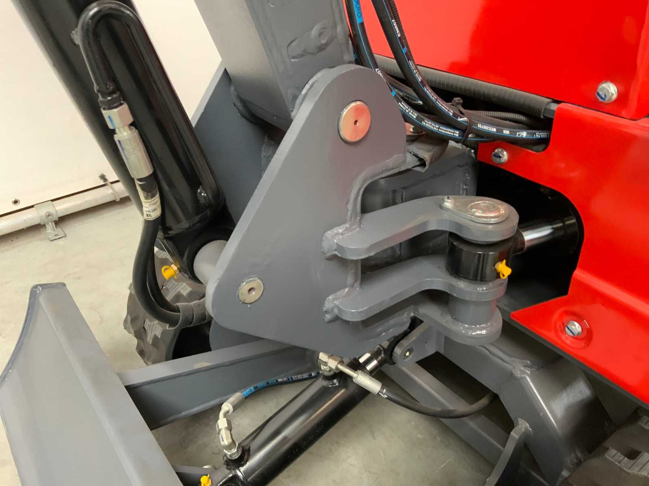 Everun ERE10PRO - Мини багер: снимка 4 Everun ERE10PRO - Мини багер: снимка 4