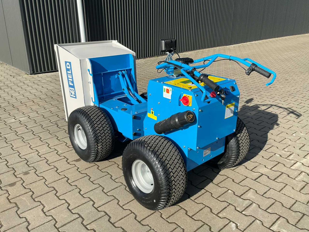 Мини самосвал FIELD D300ENP ELECTRIC ARTICULATED DUMPER: снимка 9 Мини самосвал FIELD D300ENP ELECTRIC ARTICULATED DUMPER: снимка 9