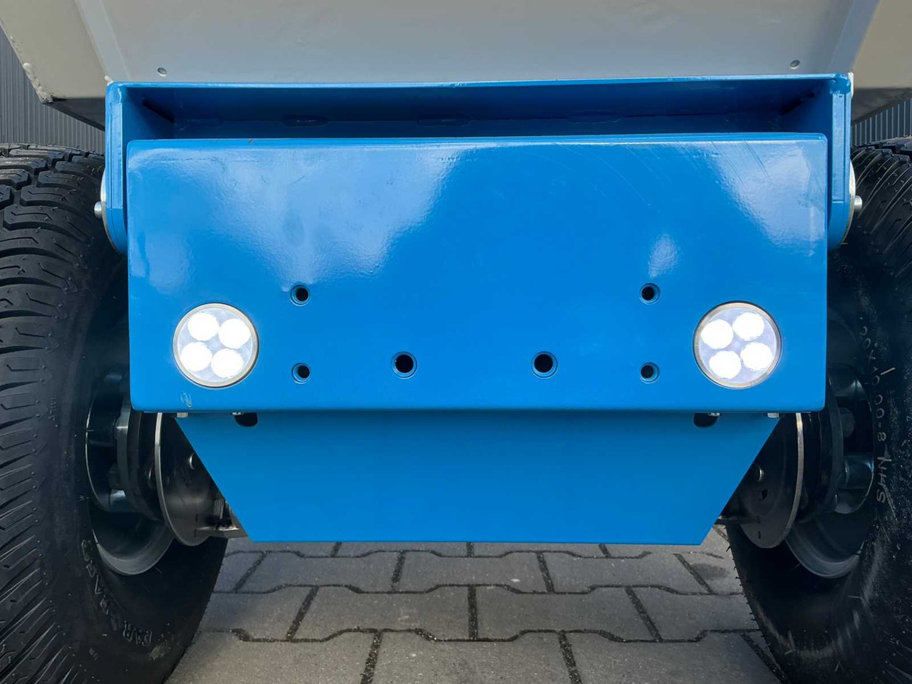 Мини самосвал FIELD D300ENP ELECTRIC ARTICULATED DUMPER: снимка 29 Мини самосвал FIELD D300ENP ELECTRIC ARTICULATED DUMPER: снимка 29