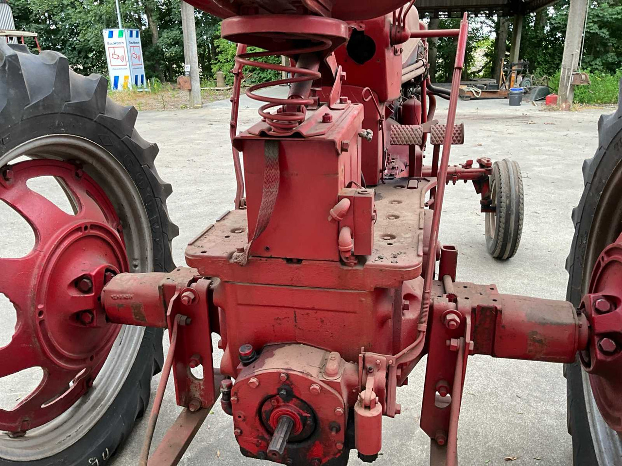 Трактор Farmall 400 “Benzine”: снимка 27