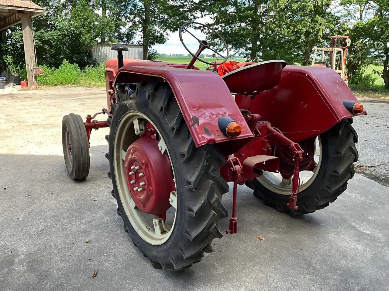 Farmall DGD-4 - Трактор: снимка 4 Farmall DGD-4 - Трактор: снимка 4