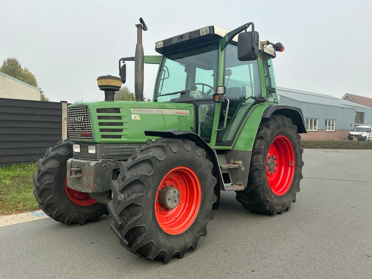 Fendt 308 Turbomatik - Трактор: снимка 1 Fendt 308 Turbomatik - Трактор: снимка 1