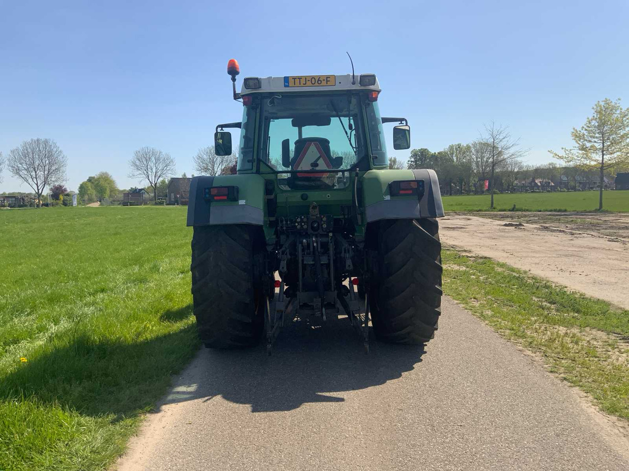 Fendt 509C - Трактор: снимка 5 Fendt 509C - Трактор: снимка 5