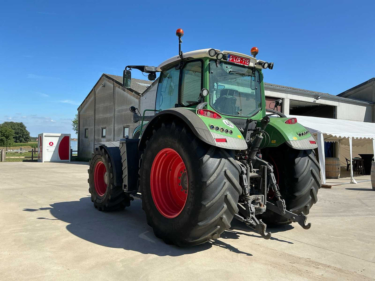 Fendt 720 Vario Profi Plus - Трактор: снимка 3 Fendt 720 Vario Profi Plus - Трактор: снимка 3