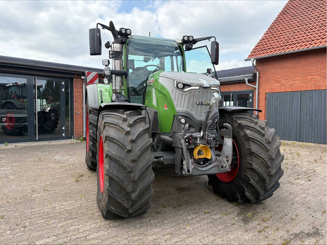 Fendt 728 Vario Gen7 Profi+ Setting2 - Трактор: снимка 1 Fendt 728 Vario Gen7 Profi+ Setting2 - Трактор: снимка 1