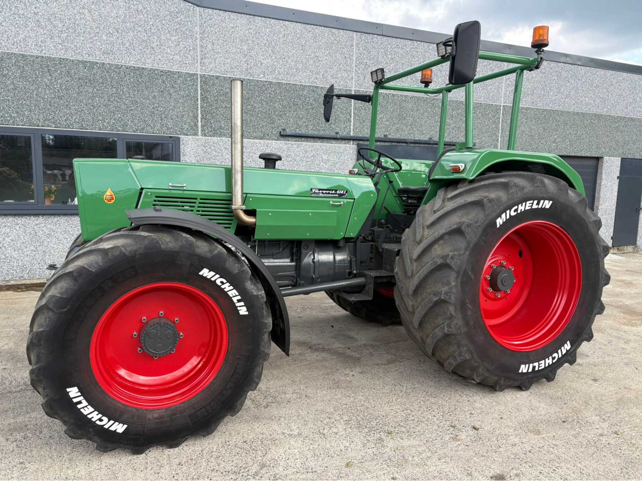 Fendt - Трактор: снимка 3 Fendt - Трактор: снимка 3