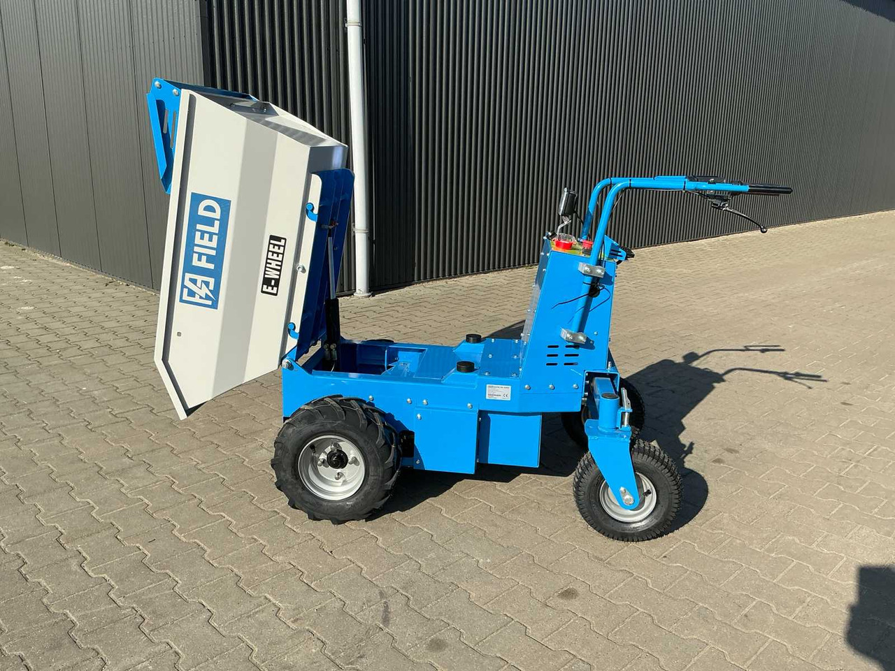 Field D500E - Самосвал: снимка 4 Field D500E - Самосвал: снимка 4