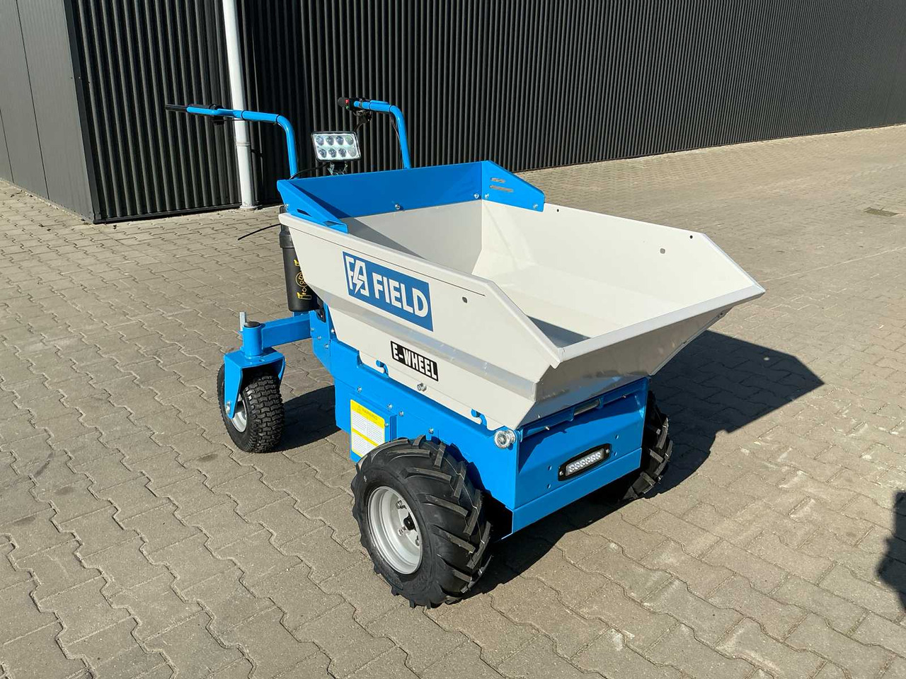 Field D500E - Самосвал: снимка 3 Field D500E - Самосвал: снимка 3