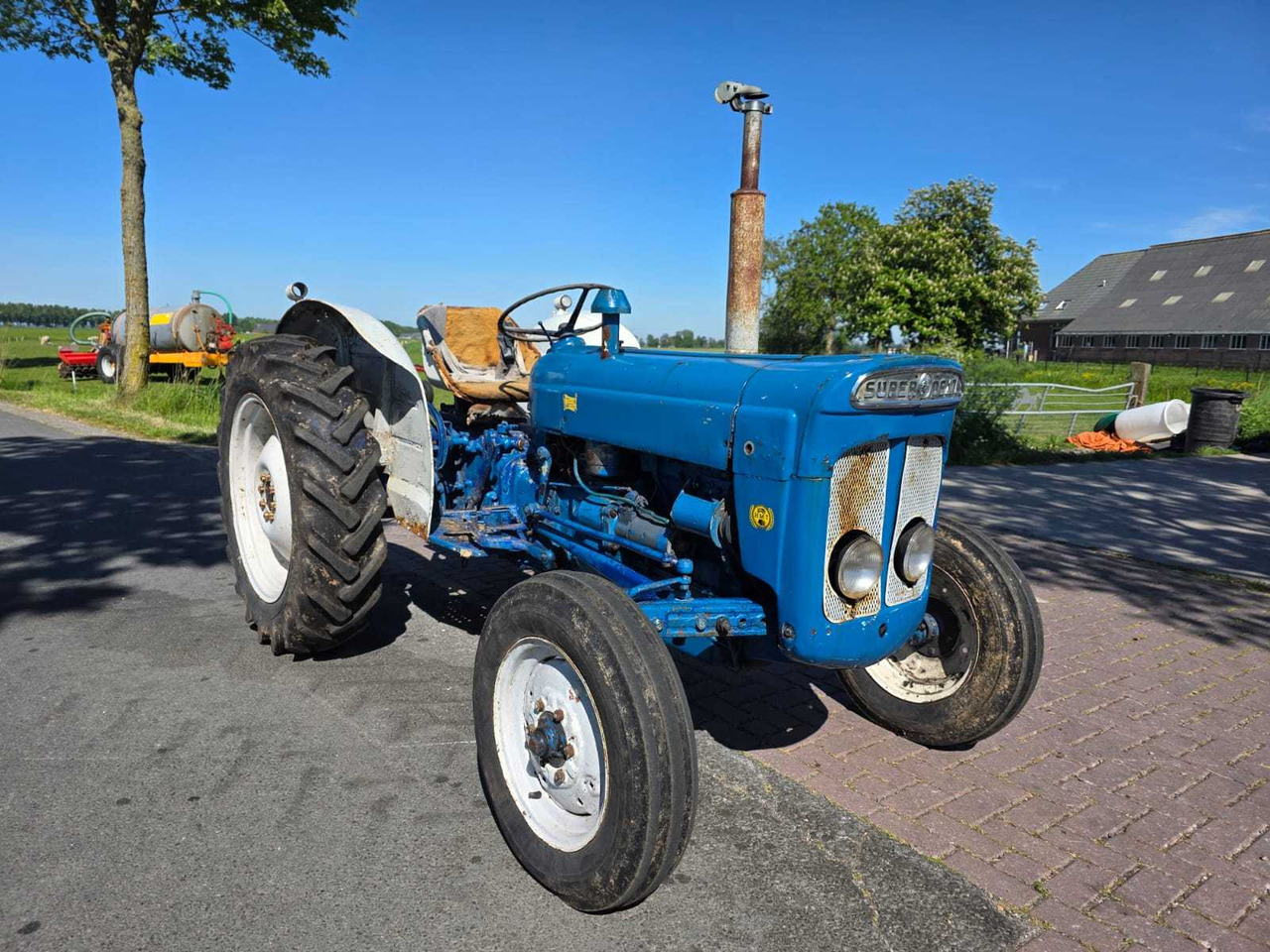 Ford Super Dexta - Трактор: снимка 5 Ford Super Dexta - Трактор: снимка 5