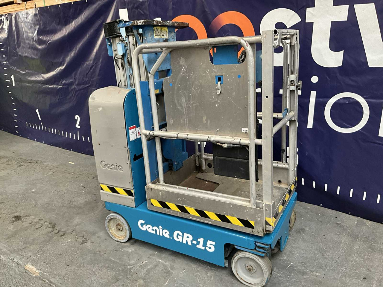 Работна площадка GENIE - GR-15 - AERIAL PLATFORM: снимка 14 Работна площадка GENIE - GR-15 - AERIAL PLATFORM: снимка 14