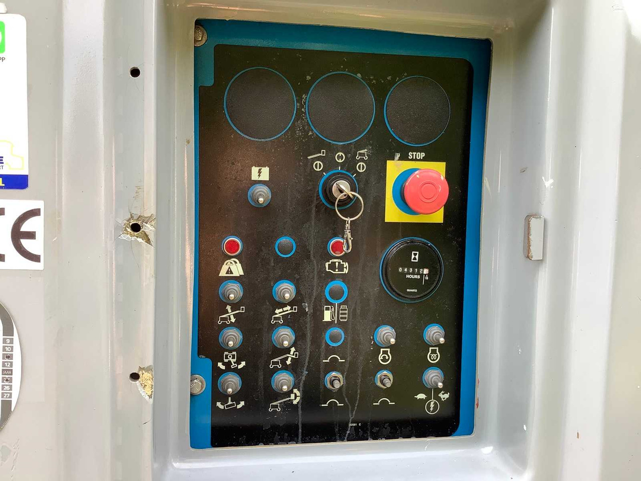 Genie S45 - Работна площадка: снимка 4 Genie S45 - Работна площадка: снимка 4