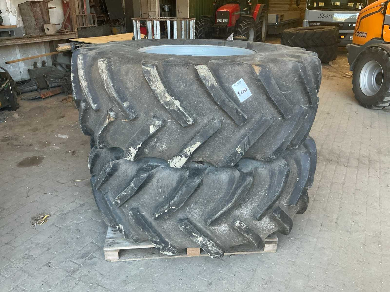 Goodyear - Гуми и джанти за Трактор: снимка 1 Goodyear - Гуми и джанти за Трактор: снимка 1