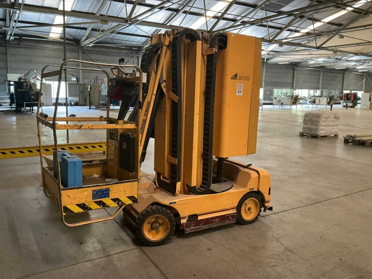 Grove Manlift Toucan 1100 - Работна площадка: снимка 1 Grove Manlift Toucan 1100 - Работна площадка: снимка 1