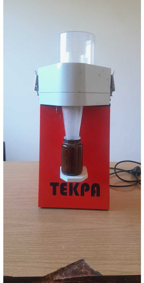 Hammer mill for grain samples - Оборудване за съхранение: снимка 4 Hammer mill for grain samples - Оборудване за съхранение: снимка 4