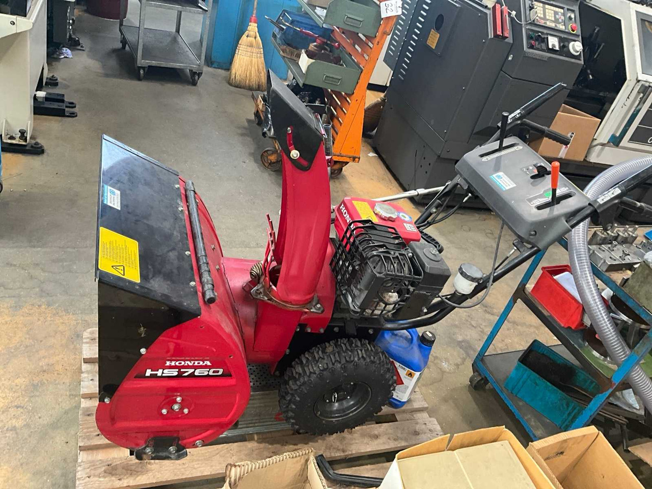 Honda HS760 - Гребло за сняг: снимка 2 Honda HS760 - Гребло за сняг: снимка 2