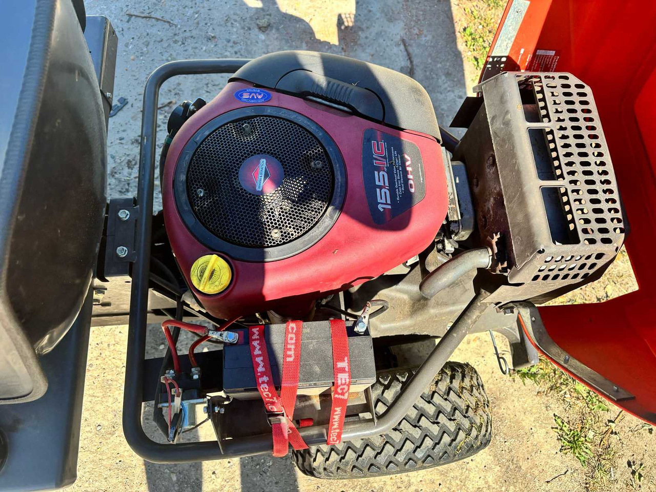 Husqvarna rider 16 - Косачка за трева: снимка 4 Husqvarna rider 16 - Косачка за трева: снимка 4