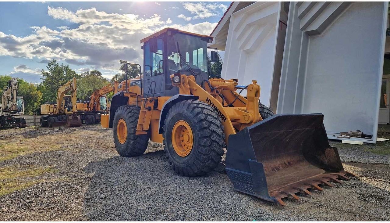 Hyundai HL757-9A - Колесен товарач: снимка 3 Hyundai HL757-9A - Колесен товарач: снимка 3