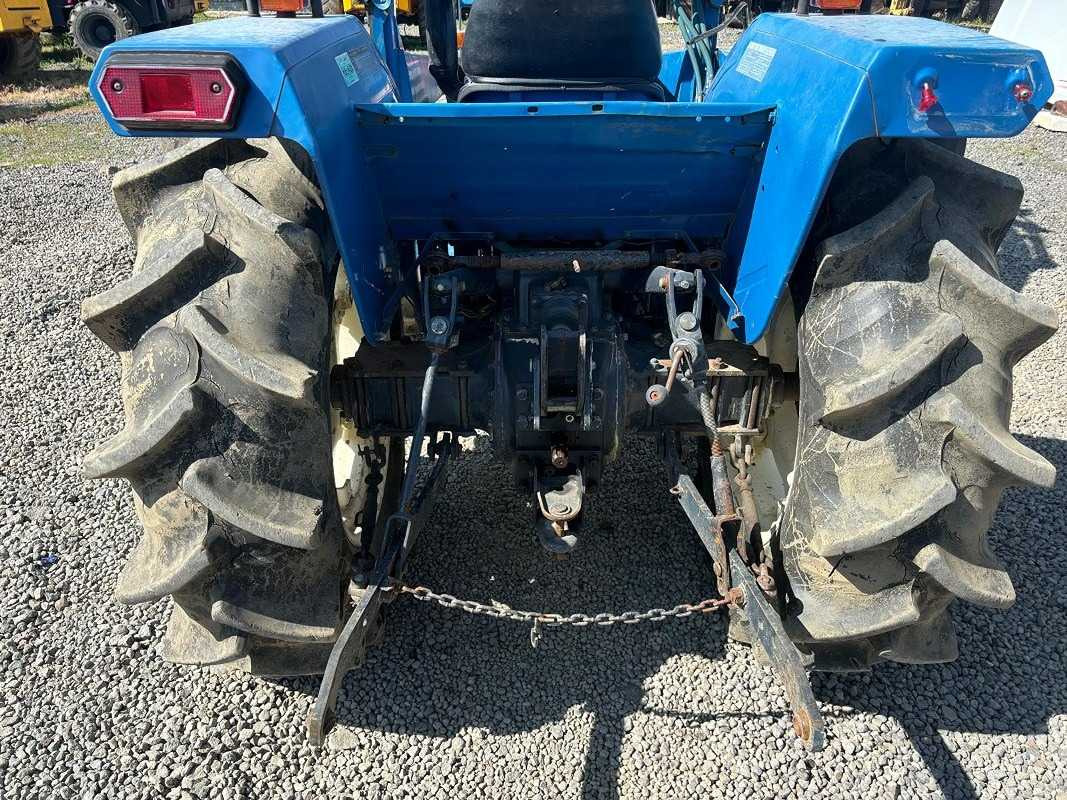 ISEKI 4-WHEEL DRIVE TRACTOR - Трактор: снимка 5 ISEKI 4-WHEEL DRIVE TRACTOR - Трактор: снимка 5