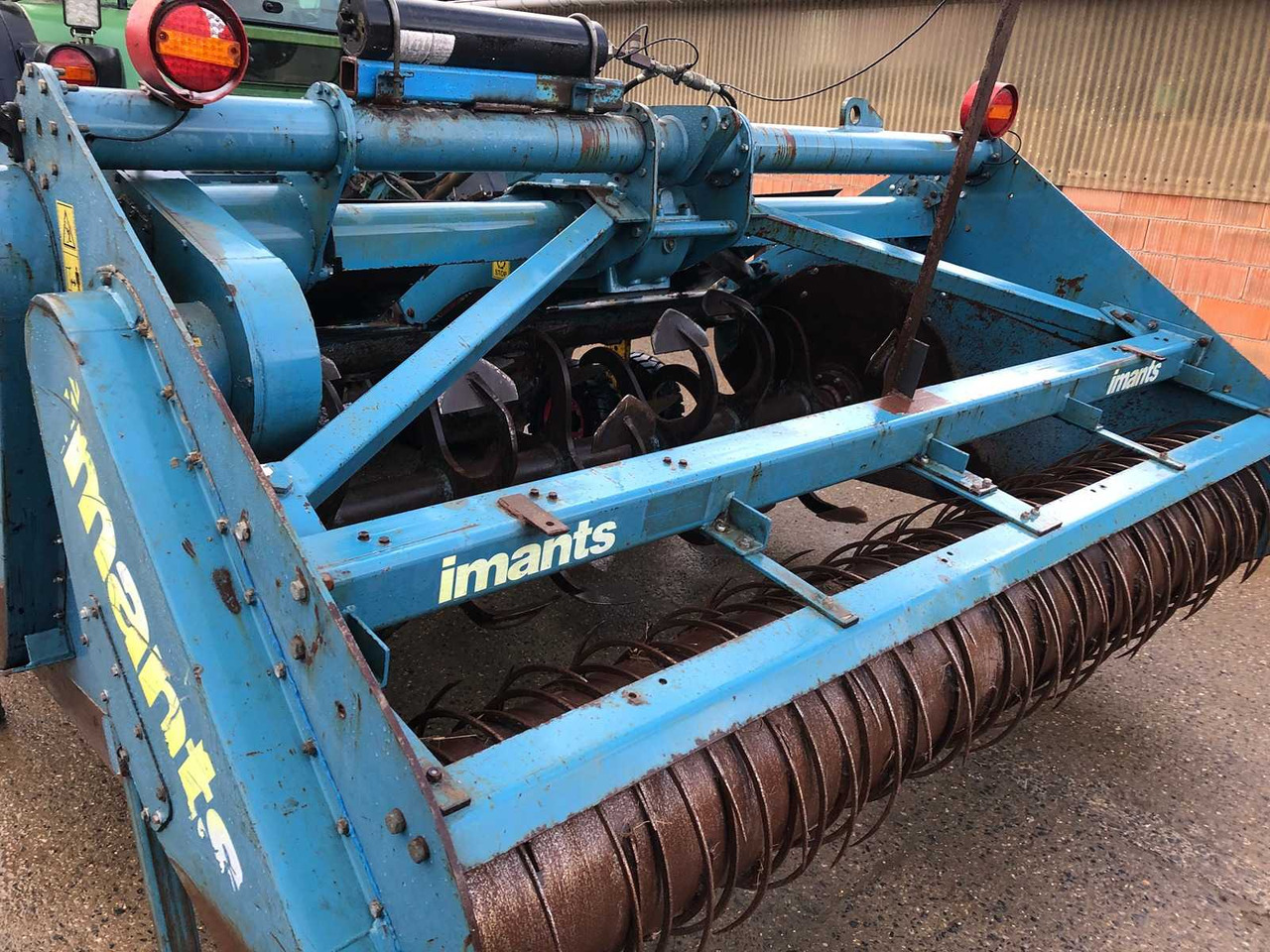 Imants 47SP300DRH - Плуг: снимка 3 Imants 47SP300DRH - Плуг: снимка 3