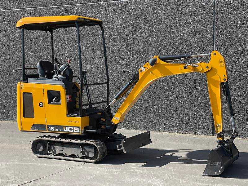 JCB 15 C-1 - Верижен багер: снимка 1 JCB 15 C-1 - Верижен багер: снимка 1